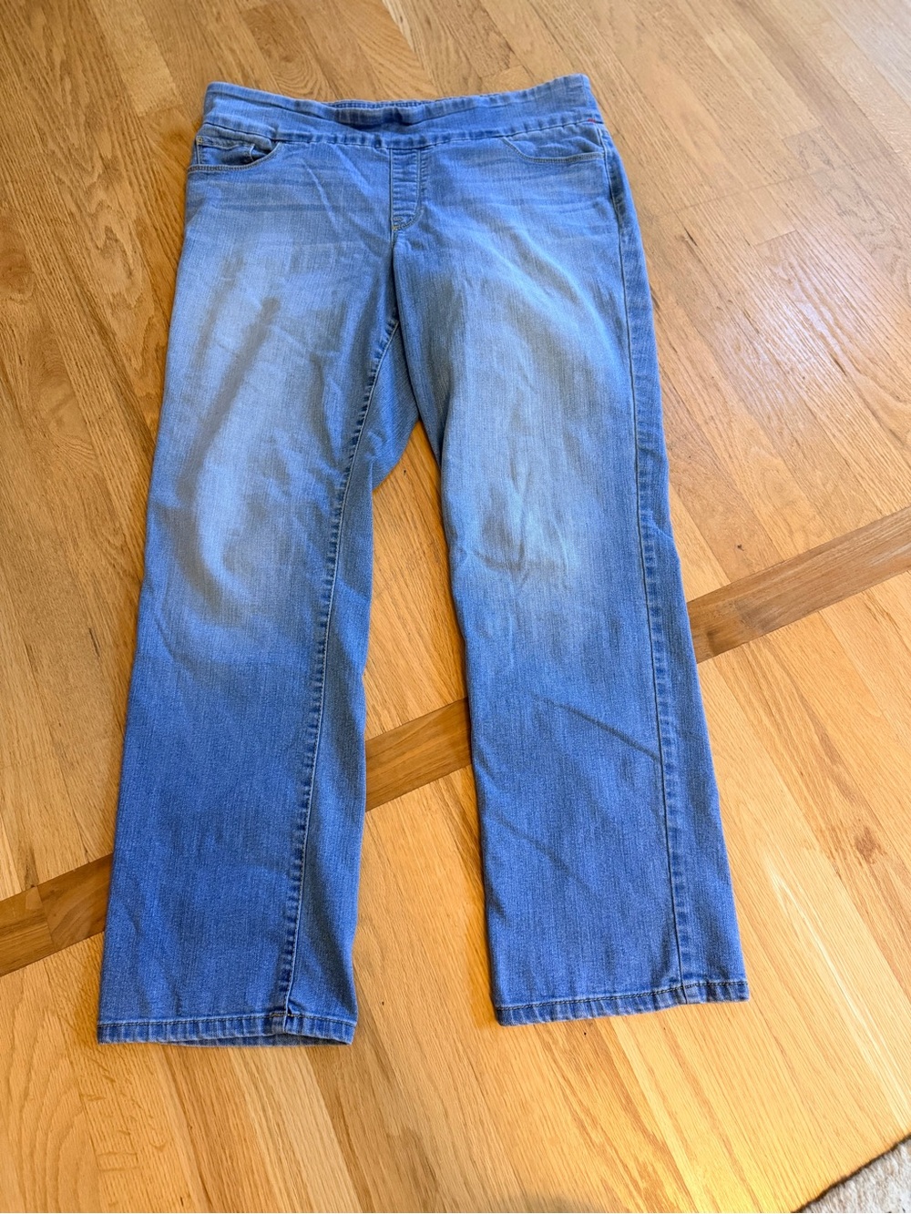 Ladies Size 14 Bandolino" Light Blue Women’s Jeans GUC